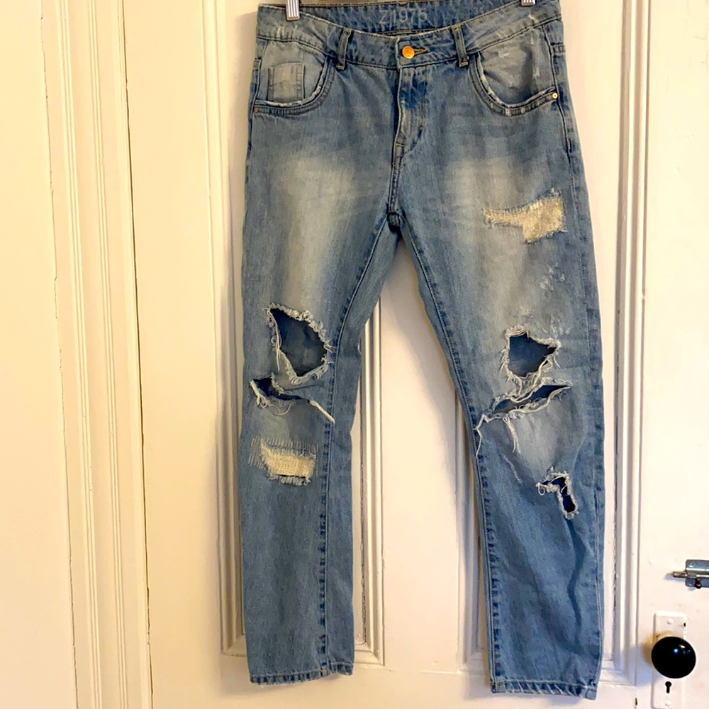 Distressed Zara boyfriend baggy jean